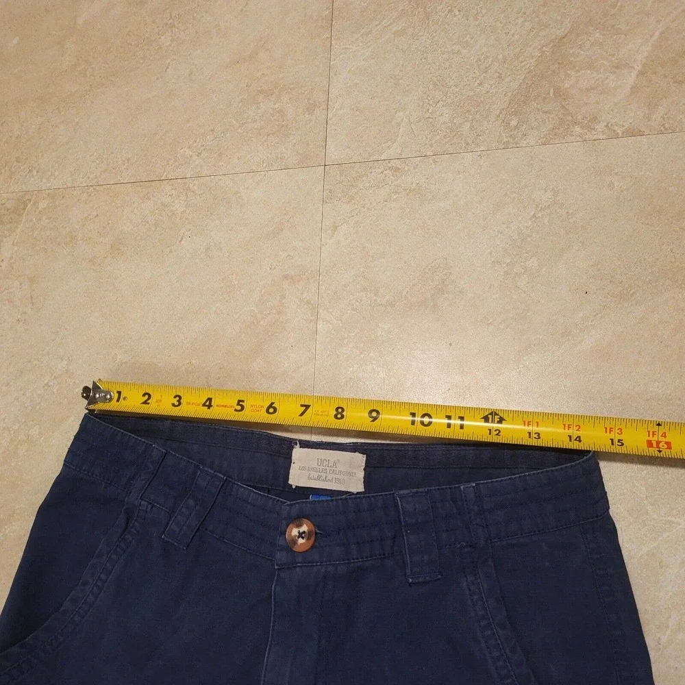 UCLA University Los Angeles California Mens Size 30 Chino‎ Navy Cotton Shorts